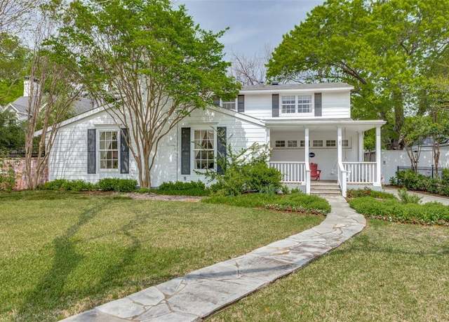 Property at 6208 Locke Ave, Fort Worth, TX 76116, 3 beds, 2 baths