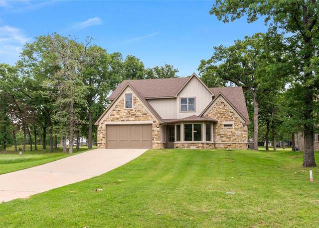 Property at 375 St. Andrews Dr, Mabank, TX 75156, 4 beds, 3.5 baths