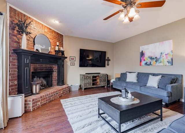 Property at 796 Ridge Rd W, Rockwall, TX 75087, 4 beds, 3.5 baths