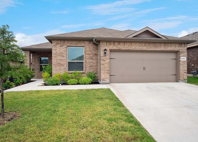 Property at 8424 Wildwest Dr, Fort Worth, TX 76131, 4 beds, 2 baths