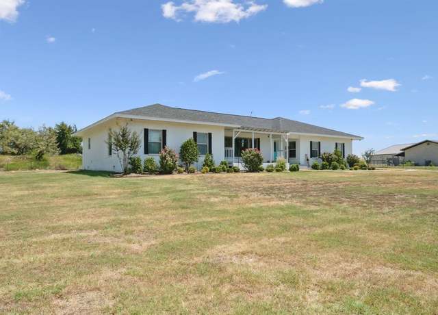 Property at 550 County Road 380, Dublin, TX 76446, 6 beds, 3 baths