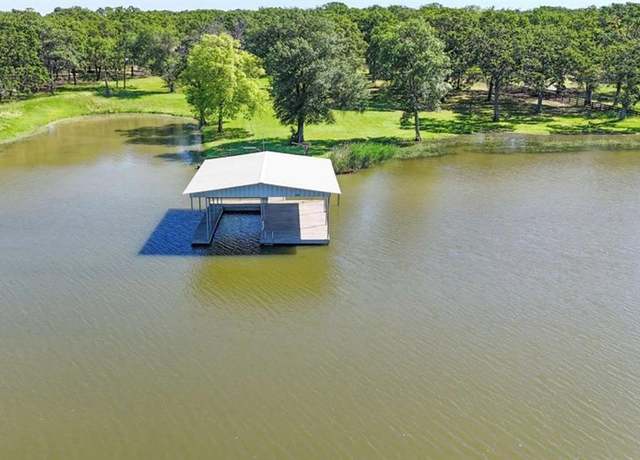 Property at 9501 Oakwood Rd, Quinlan, TX 75474, 3 beds, 2 baths