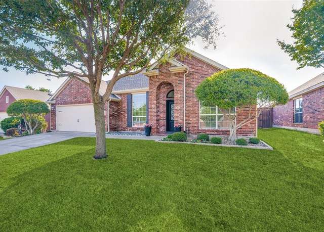 Property at 906 Rockton Dr, Wylie, TX 75098, 3 beds, 2 baths