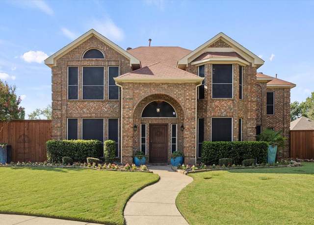 Property at 6110 Tacoma St, Rowlett, TX 75089, 3 beds, 2.5 baths