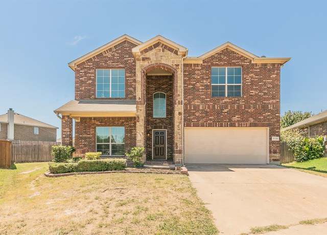 Property at 725 Middleglen Ct, Fort Worth, TX 76052, 5 beds, 3 baths