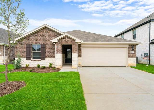 Property at 270 Sugarlands Dr, Greenville, TX 75402, 3 beds, 2 baths