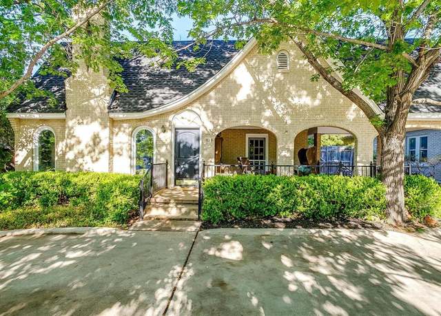 Property at 1929 Forest Park Blvd, Fort Worth, TX 76110, 3 beds, 2 baths