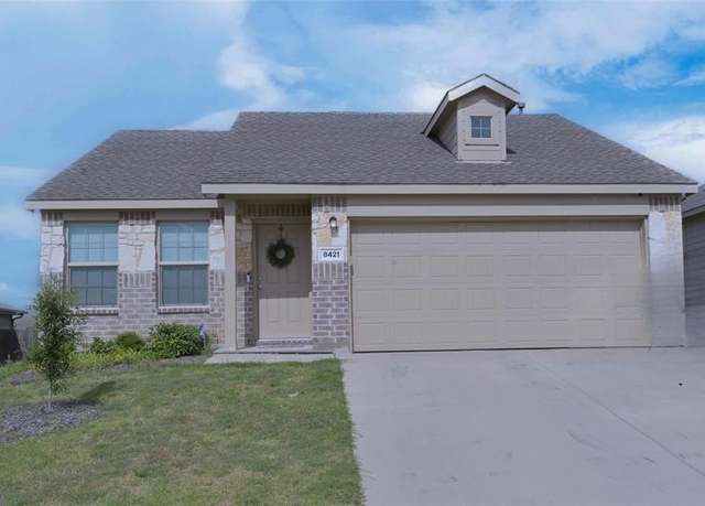 Property at 8421 Fawn Creek Dr, Fort Worth, TX 76123, 3 beds, 2 baths