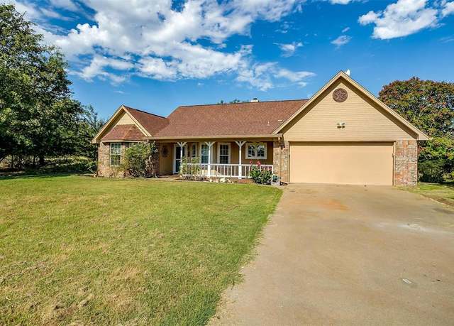 Property at 21111 Hill Terrace Dr, Whitney, TX 76692, 3 beds, 2 baths