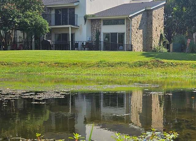 Property at 1827 Lakecrest Cir, Carrollton, TX 75006, 3 beds, 3 baths