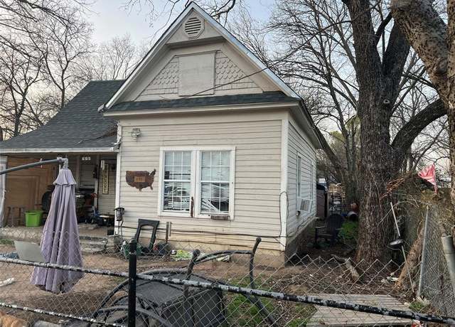 Property at 405 E Willingham St, Cleburne, TX 76031, 2 beds, 1 bath