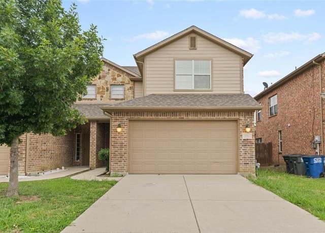 Property at 154 Castleridge Dr Unit B, Little Elm, TX 75068, 4 beds, 2.5 baths