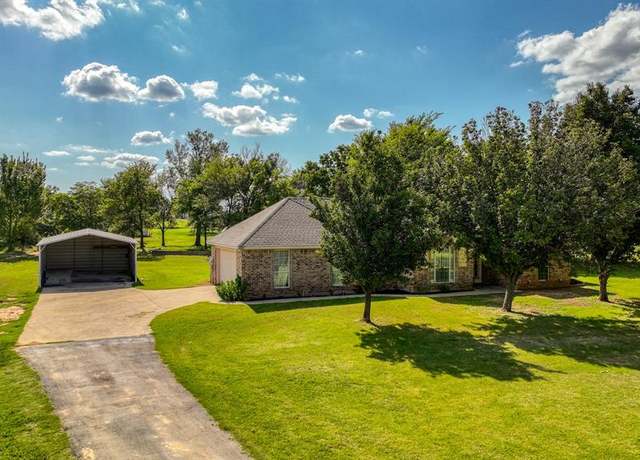 Property at 397 Munn Rd, Springtown, TX 76082, 3 beds, 2 baths