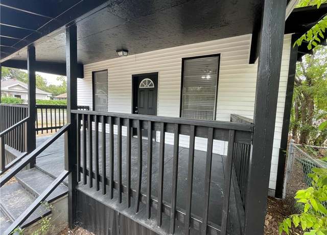Property at 927 N 23rd St, Waco, TX 76707, 3 beds, 1.5 baths