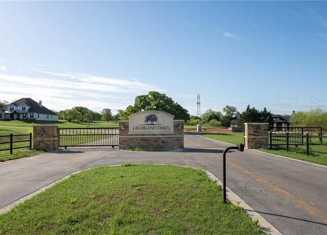 Property at 2016 Beauty Berry Ct, Cleburne, TX 76031