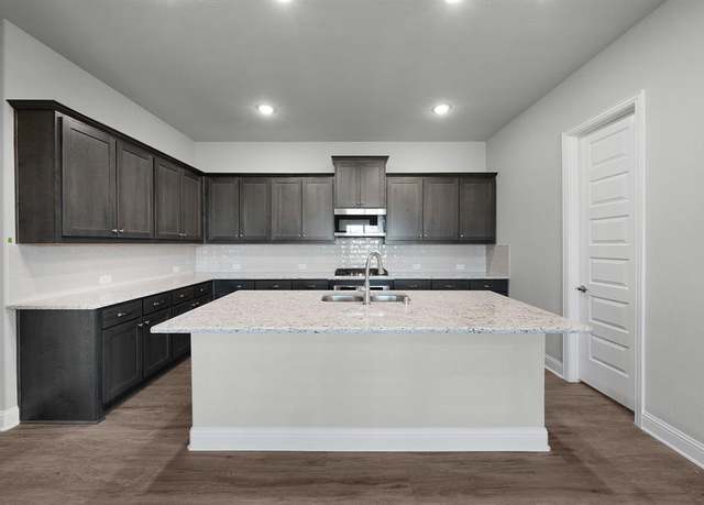 Property at 10210 Edgewood, Greenville, TX 75402, 3 beds, 2 baths