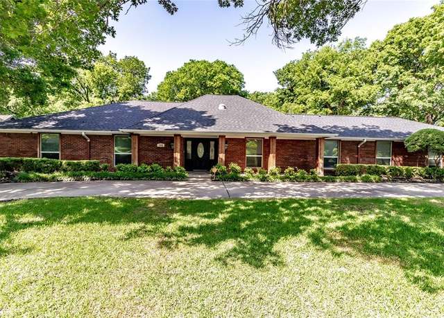Property at 1809 Faulkner Dr, Rowlett, TX 75088, 4 beds, 3 baths