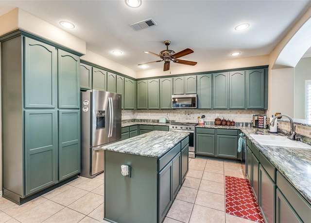 Property at 10513 Murray S Johnson St, Denton, TX 76207, 3 beds, 2 baths