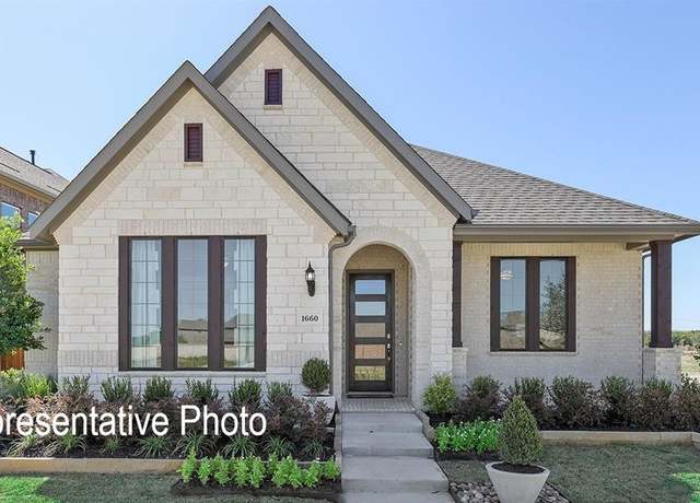 Property at 1805 Tree House Trl, Mesquite, TX 75181, 4 beds, 2 baths