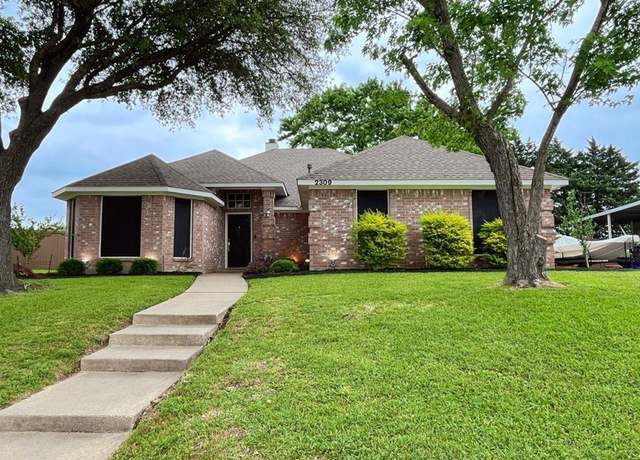 Property at 2309 Lesley Ln, Mesquite, TX 75181, 3 beds, 2 baths