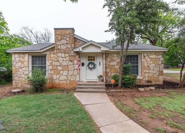 Property at 2202 S 8th St, Abilene, TX 79605, 3 beds, 2 baths