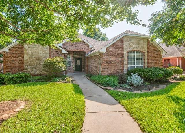 Property at 805 Evergreen Ct, Keller, TX 76248, 4 beds, 3.5 baths