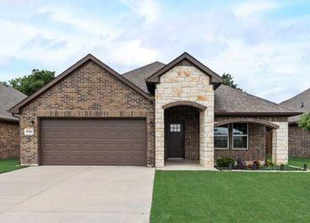 Property at 8306 Grant Ln, Greenville, TX 75402, 3 beds, 2 baths
