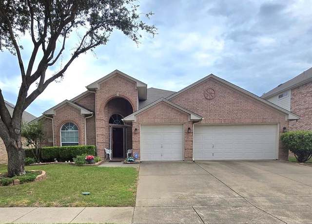 Property at 5855 Lorenzo Dr, Grand Prairie, TX 75052, 4 beds, 2 baths
