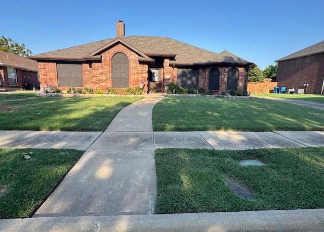Property at 2510 Chapel Hill Dr, Rowlett, TX 75088, 3 beds, 2 baths