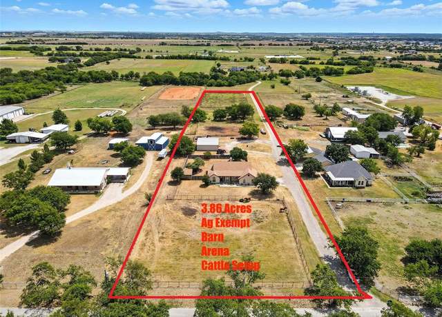 Property at 4471 Wakefield Rd, Justin, TX 76247, 3 beds, 2 baths