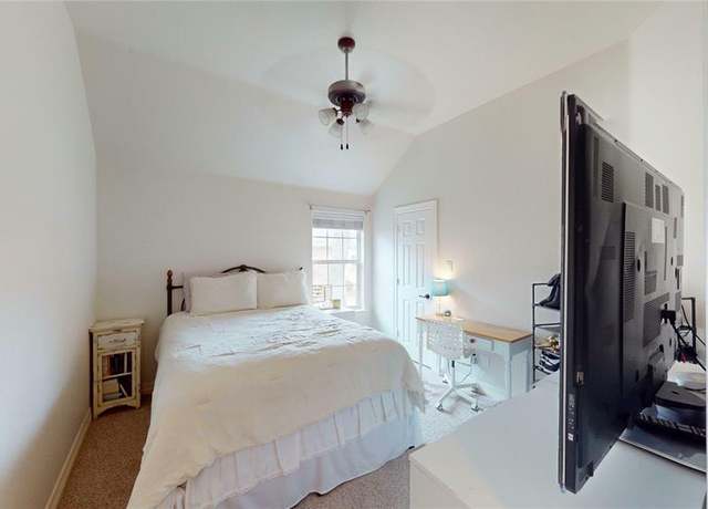 Property at 12304 Yellow Wood Dr, Fort Worth, TX 76244, 3 beds, 2 baths