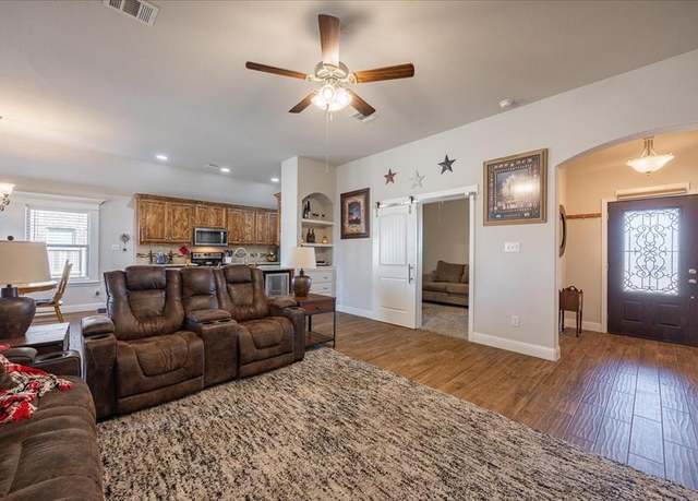 Property at 4711 Bering Dr, Sanger, TX 76266, 4 beds, 2 baths