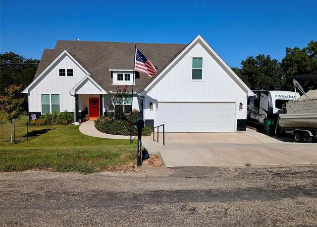Property at 116 Lindsey Ln, Runaway Bay, TX 76426, 4 beds, 2 baths