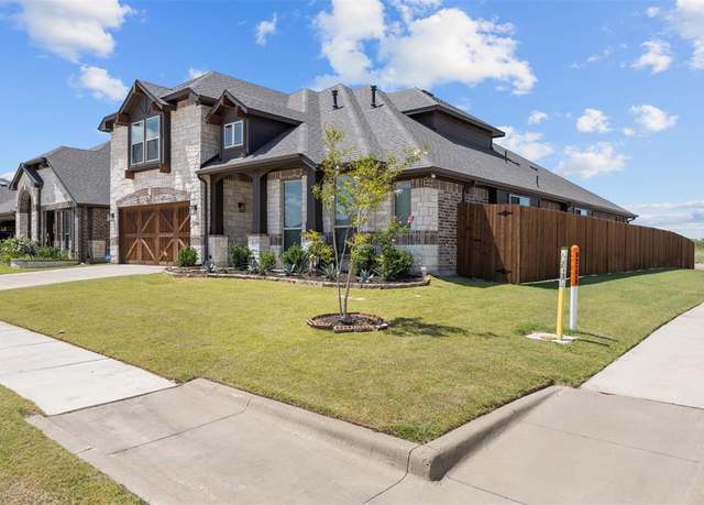 Property at 2700 Richard St, Burleson, TX 76028, 4 beds, 3 baths