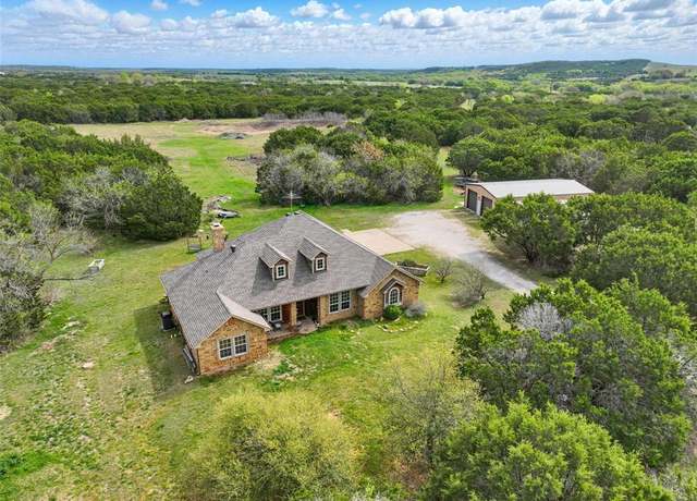 Property at 6909 Running Deer Ct, Granbury, TX 76049, 4 beds, 2.5 baths