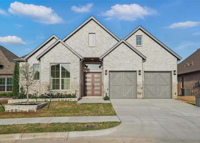 Property at 2233 Somercrest Pl, Midlothian, TX 76065, 4 beds, 2.5 baths