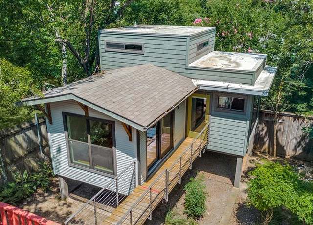 Property at 6931 Lindsley Ave, Dallas, TX 75223, 3 beds, 2 baths