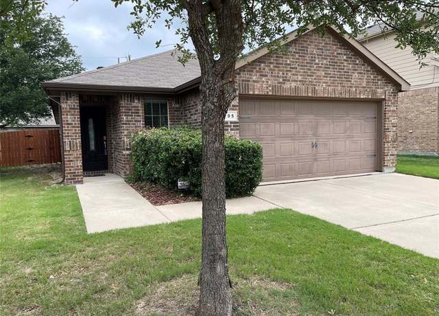 Property at 105 Bridlewood St, Azle, TX 76020, 3 beds, 2 baths