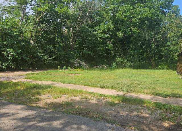 Property at 444 5th St SW, Paris, TX 75460