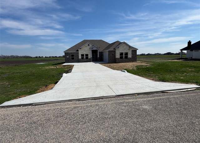 Property at 801 Ebenezer, Palmer, TX 75152, 3 beds, 2 baths