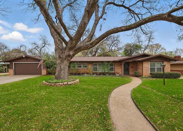 Property at 1809 Bever Blvd, Arlington, TX 76013, 3 beds, 2 baths