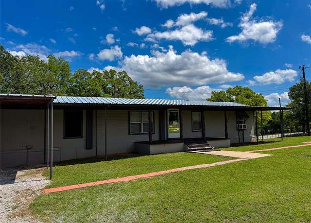 Property at 116 Thompson Trl, Paradise, TX 76073, 4 beds, 1.5 baths