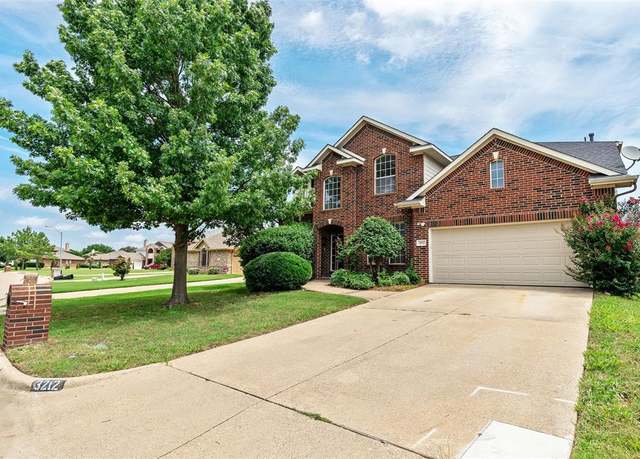 Property at 3212 Cantura Dr, Mesquite, TX 75181, 4 beds, 3.5 baths