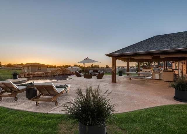 Property at 10260 E Rancho Diego Ln, Crowley, TX 76036, 4 beds, 2 baths