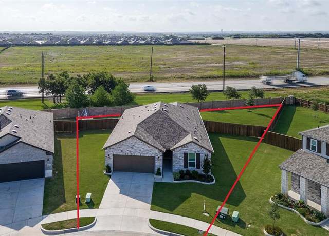 Property at 3000 Aslynn Cir, Aubrey, TX 76227, 4 beds, 2 baths