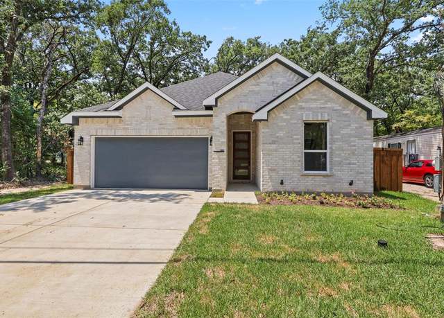 Property at 141 Wedgewood Dr, Mabank, TX 75156, 3 beds, 2 baths