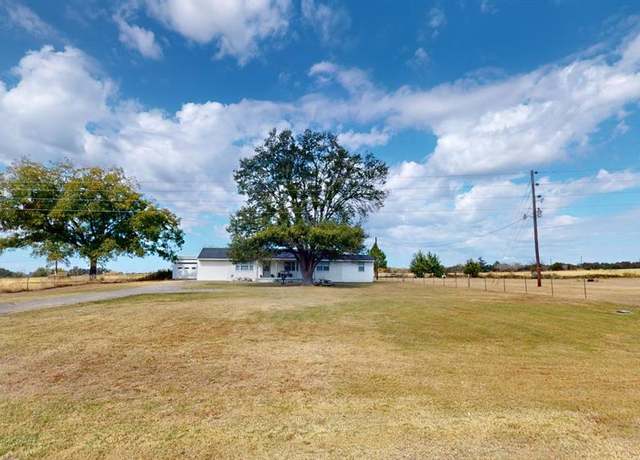 Property at 9497 FM 804, Larue, TX 75770, 4 beds, 2 baths