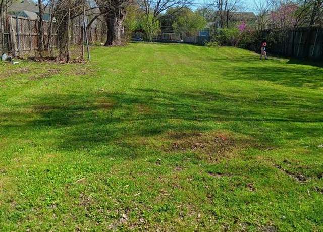 Property at 4700 Gaston Ave, Dallas, TX 75246