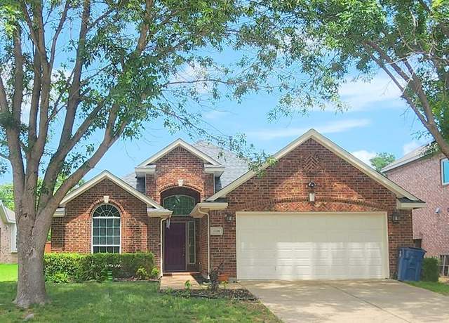 Property at 10310 Saint Georges Dr, Rowlett, TX 75089, 4 beds, 2 baths