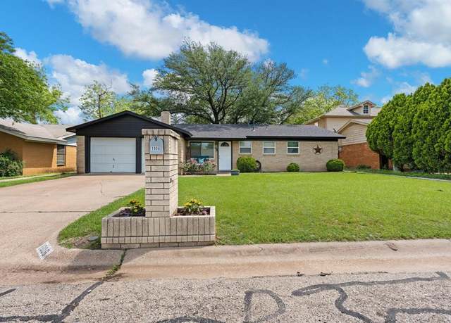 Property at 1908 Joslin St, Cleburne, TX 76033, 3 beds, 2 baths
